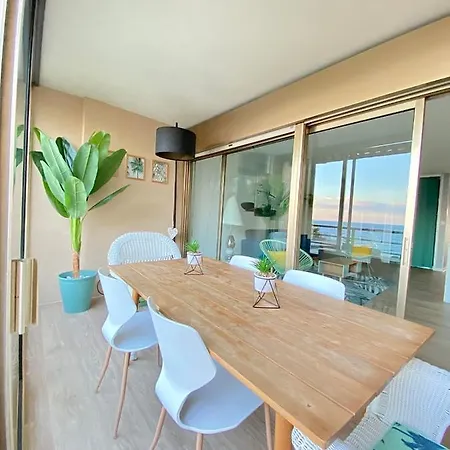 Immogroom - Panoramic Sea View - Terrace - Close To The - Parking Apartment